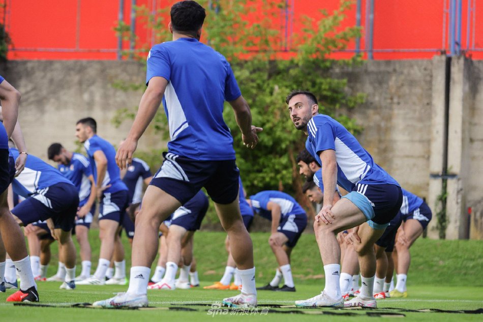 到他不断适 到他不断适