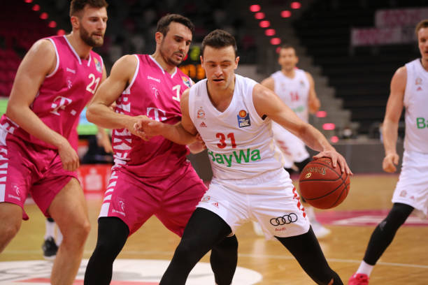 中的全面提 中的全面提